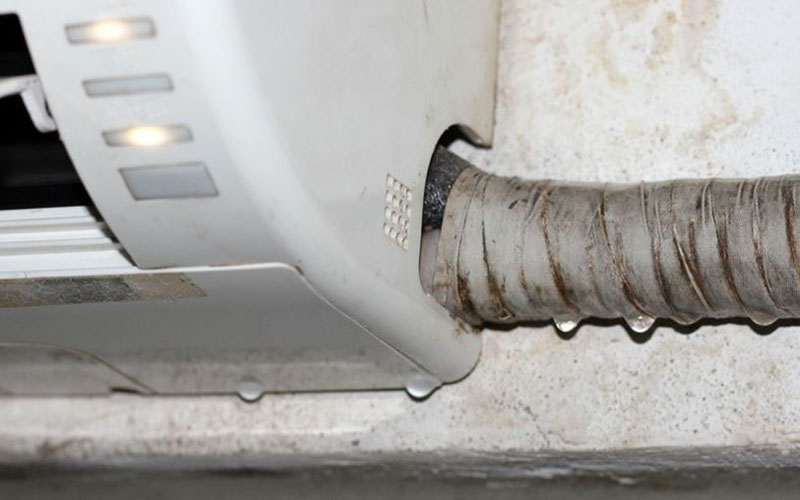 nghẽn hệ thống thoát nước của điều hòa