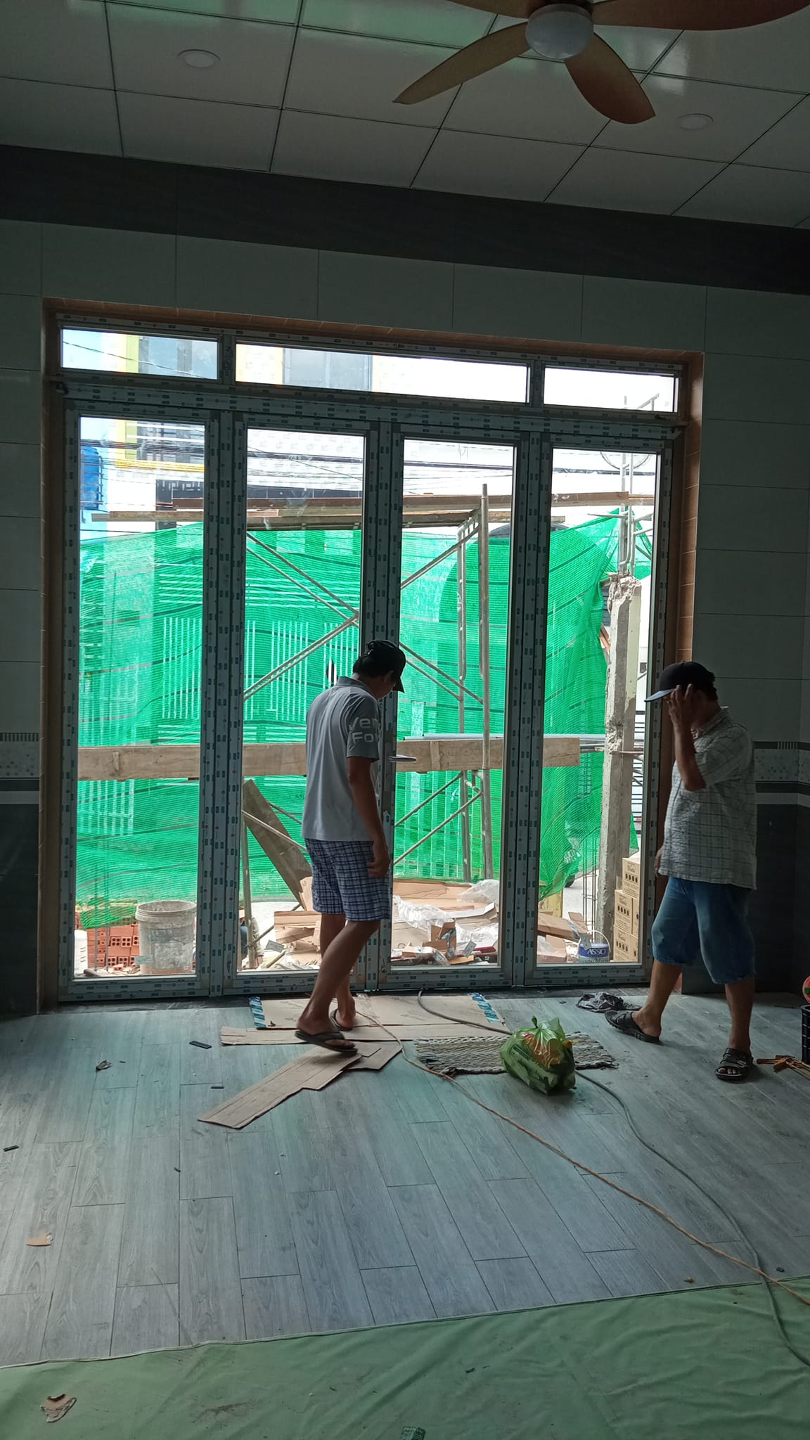 Thi Công Lắp Đặt Cửa Nhôm Kính Chuyên Nghiệp Tại Biên Hòa Thi Công Lắp Đặt Cửa Nhôm Kính Chuyên Nghiệp Tại Biên Hòa