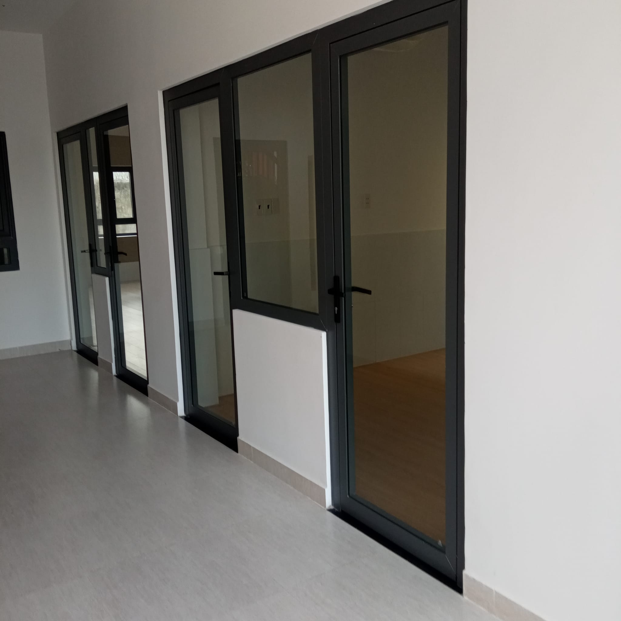 Thi Công Lắp Đặt Cửa Nhôm Kính Chuyên Nghiệp Tại Biên Hòa Thi Công Lắp Đặt Cửa Nhôm Kính Chuyên Nghiệp Tại Biên Hòa