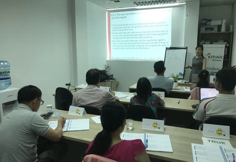 KMR tổ chức thành công khóa Đào Tạo Public: Đánh giá viên nội bộ Hệ thống Quản lý Chất lượng ISO 9001:2015, Ngày 22-23/12/2018 KMR tổ chức thành công khóa Đào Tạo Public: Đánh giá viên nội bộ Hệ thống Quản lý Chất lượng ISO 9001:2015, Ngày 22-23/12/2018