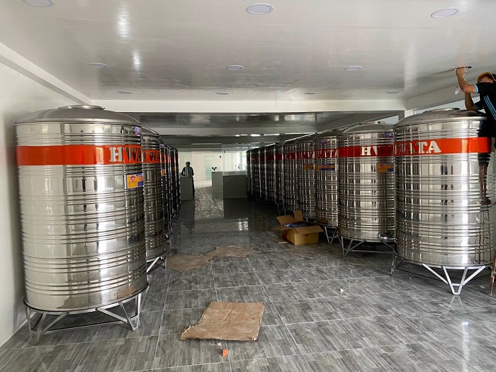 Bồn inox Hwata dạng đứng được nhiều khách hàng tin dùng Bồn inox Hwata dạng đứng được nhiều khách hàng tin dùng