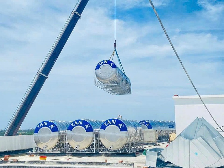 Bồn inox Công nghiệp dung tích lớn cho dự án Bồn inox Công nghiệp dung tích lớn cho dự án