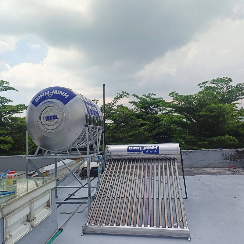 Combo Máy nước nóng mặt trời Bình Minh tại Gò Vấp Combo Máy nước nóng mặt trời Bình Minh tại Gò Vấp