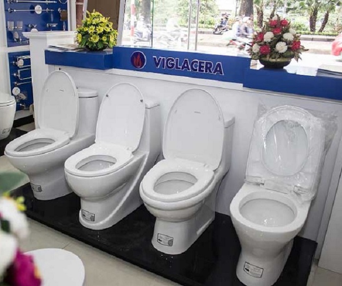 3. Bồn cầu xả nước mạnh của hãng Viglacera 3. Bồn cầu xả nước mạnh của hãng Viglacera