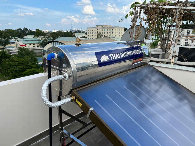 Hoàn thiện và Bàn giao Máy nước nóng Sơn Hà 220l Hoàn thiện và Bàn giao Máy nước nóng Sơn Hà 220l