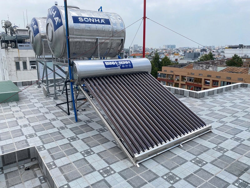 Lắp đặt và Bàn giao Máy NLMT Bình Minh 200L tại Tân Bình Lắp đặt và Bàn giao Máy NLMT Bình Minh 200L tại Tân Bình