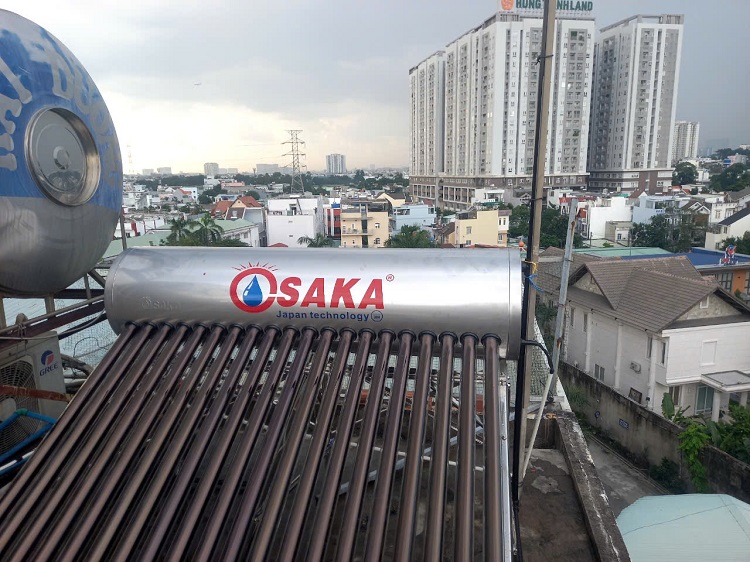 Máy nước nóng mặt trời Osaka 200L-20 ống F58 Máy nước nóng mặt trời Osaka 200L-20 ống F58