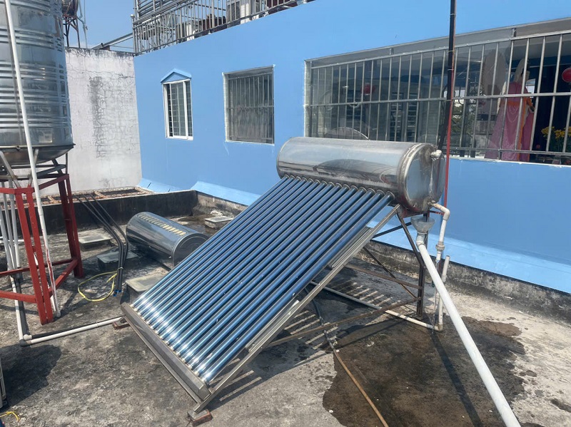 Bình bảo ôn cũ bị hỏng Bình bảo ôn cũ bị hỏng