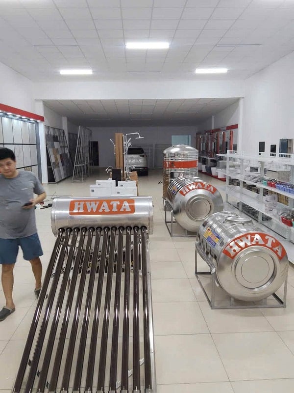 Máy nước nóng mặt trời Hwata 130L-12 ống Máy nước nóng mặt trời Hwata 130L-12 ống