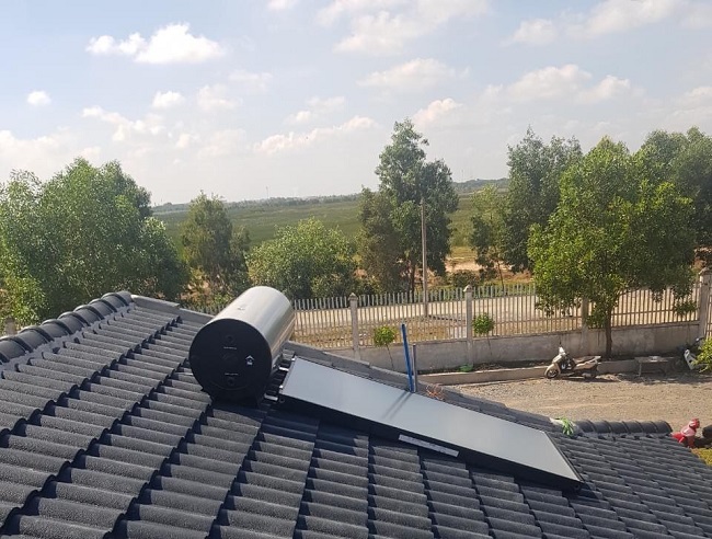 may-nuoc-nong-solahart-mai-ngoi may-nuoc-nong-solahart-mai-ngoi