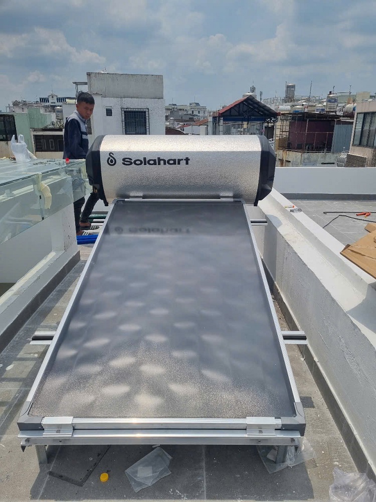 Máy nước nóng tấm phẳng Solahart 180l Premium chịu áp Máy nước nóng tấm phẳng Solahart 180l Premium chịu áp