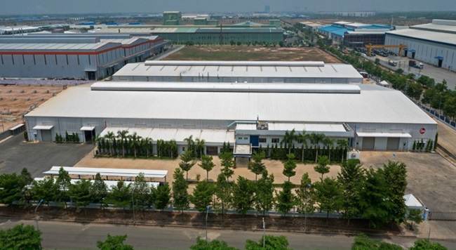 Hình ảnh nhà máy sản xuất máy nước nóng năng lượng Solahart: nhà máy Bình Dương Hình ảnh nhà máy sản xuất máy nước nóng năng lượng Solahart: nhà máy Bình Dương