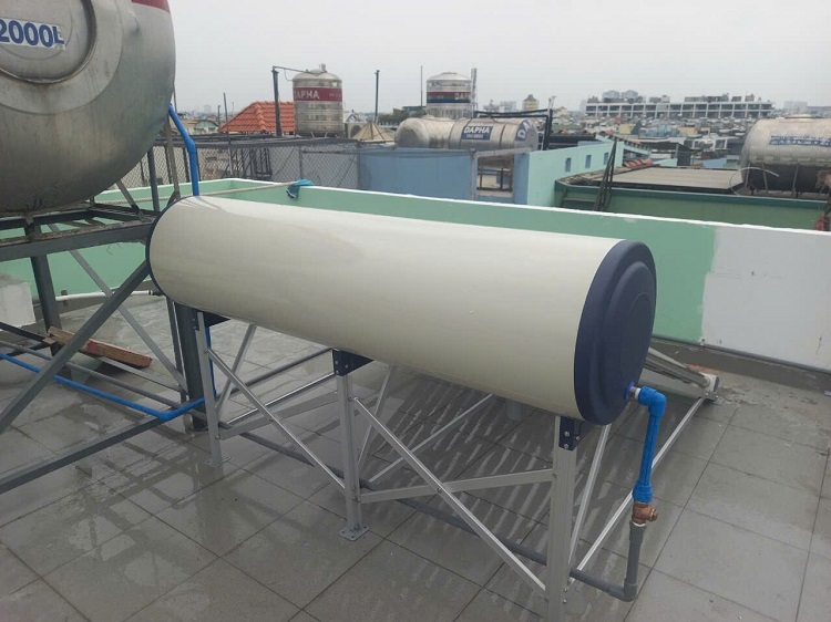 Phía Sau - Máy nước nóng năng lượng mặt trời Ariston Phía Sau - Máy nước nóng năng lượng mặt trời Ariston