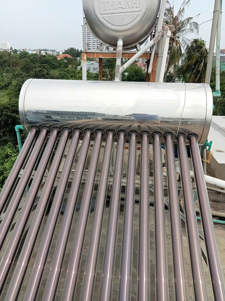 Bình bảo ôn sử dụng lâu năm bị hỏng Bình bảo ôn sử dụng lâu năm bị hỏng