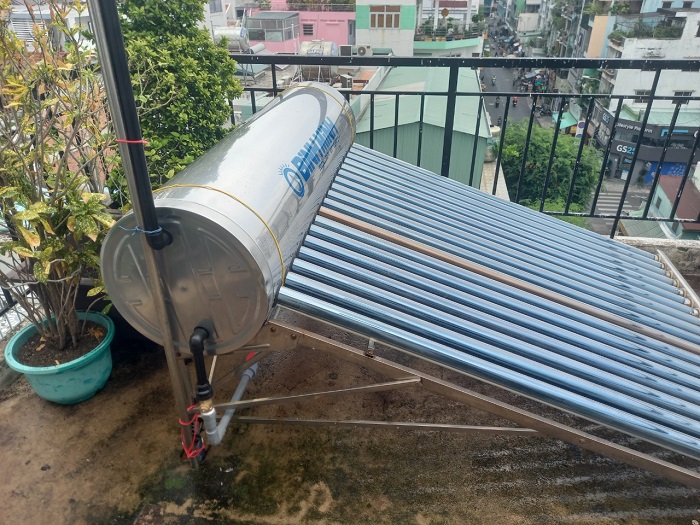 Thay Bình Bảo Ôn Máy năng lượng mặt trời Bình Minh - Tiết kiệm chi phí Thay Bình Bảo Ôn Máy năng lượng mặt trời Bình Minh - Tiết kiệm chi phí