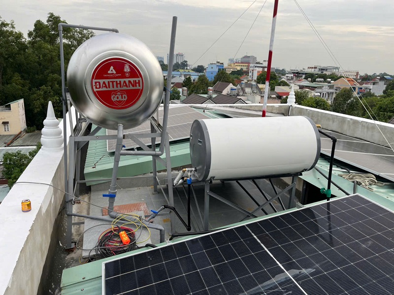 Hoàn thiện đường ống Máy nước nóng mặt trời Tấm Phẳng Megasun Hoàn thiện đường ống Máy nước nóng mặt trời Tấm Phẳng Megasun