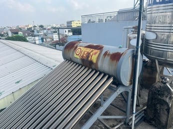 Khi nào nên thay bình bảo ôn cũ 15 ống cho máy nước nóng mặt trời