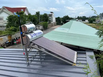 Tại sao lắp Bồn phụ máy nước nóng năng lượng mặt trời Bình Minh