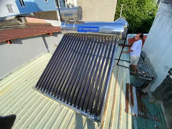 Máy nước nóng mặt trời Bình Minh 200L: Năng lượng cho cả gia đình