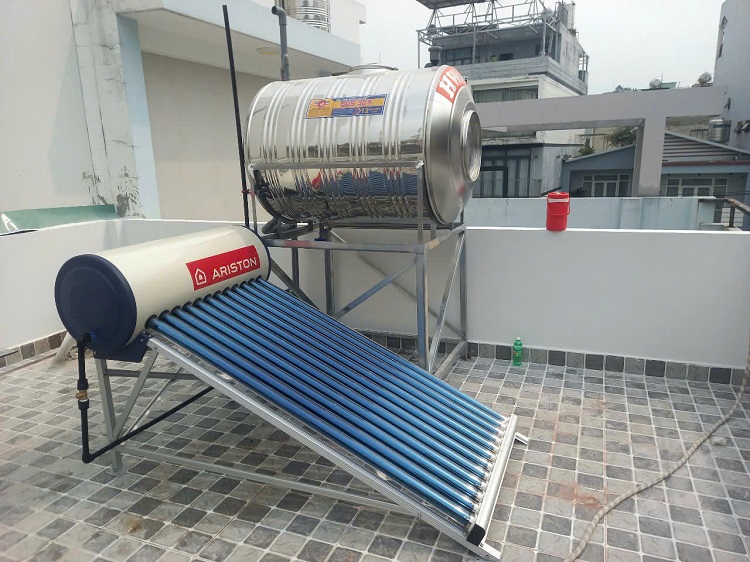 Trọn bộ Bồn nước Hwata và Máy NLMT Ariston tại Tân Phú Trọn bộ Bồn nước Hwata và Máy NLMT Ariston tại Tân Phú