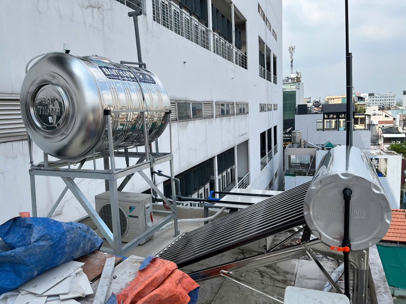 Trọn bộ Máy nước nóng mặt trời bình minh Trọn bộ Máy nước nóng mặt trời bình minh