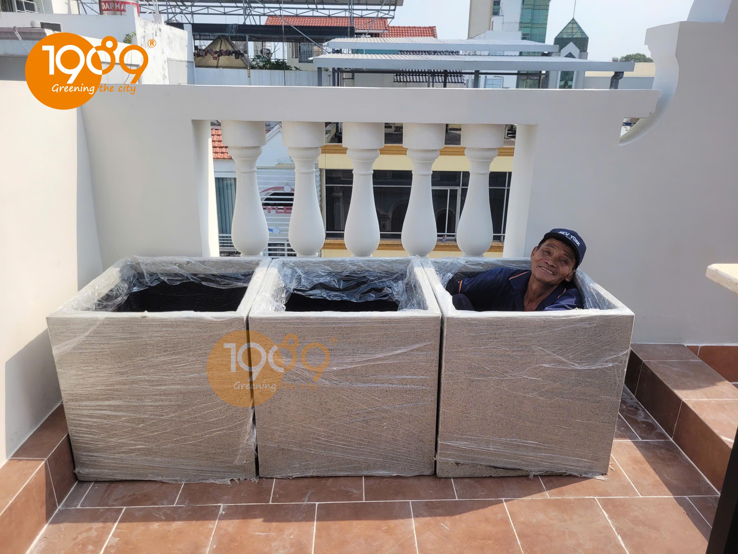 chậu xi măng đá mài vuông 60cm giá rẻ Sài gòn