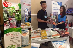 1989 Tham Gia Hội nghị Hội Doanh nhân Quảng Nam Phía Nam