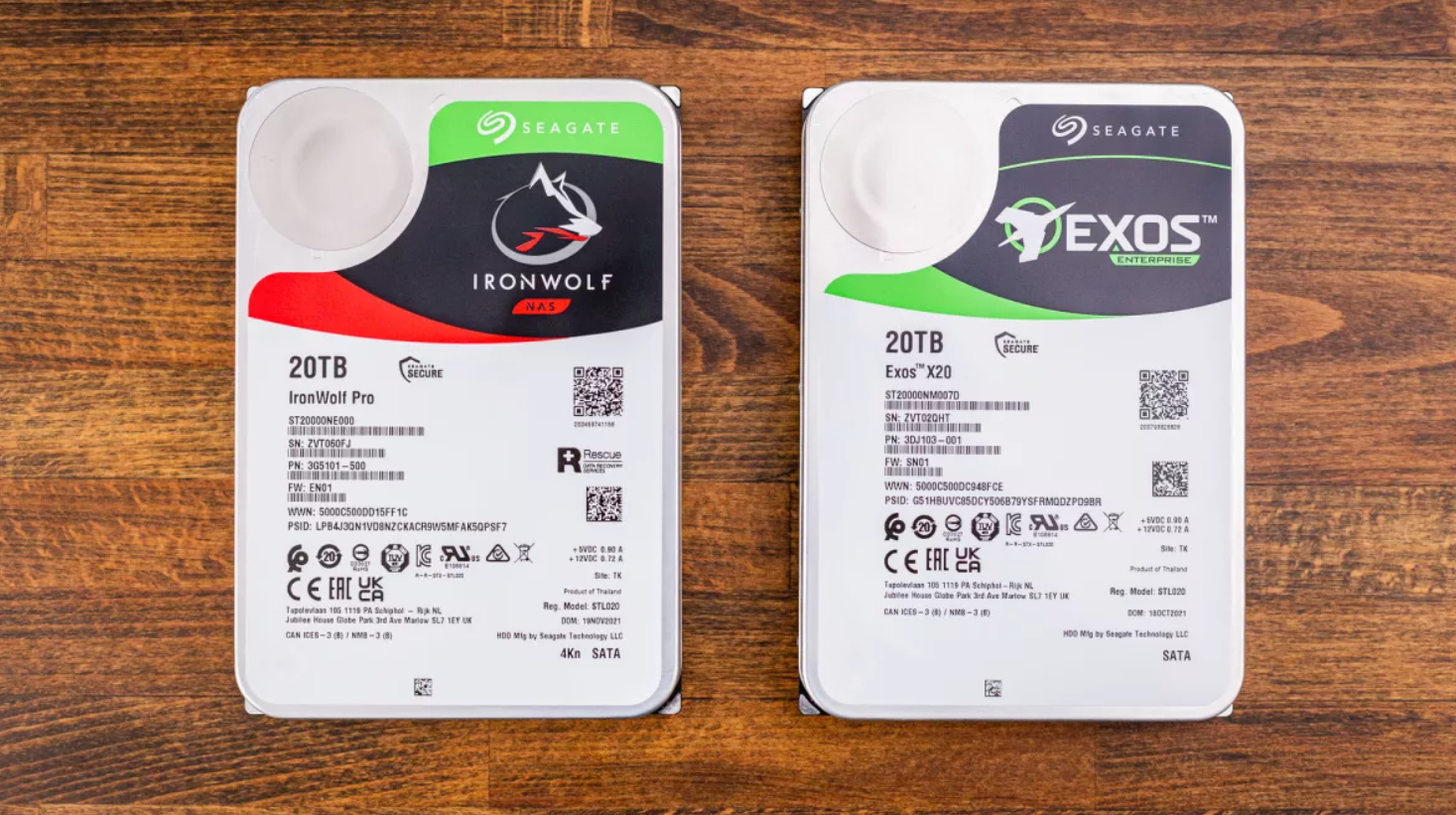 Ổ cứng Seagate Exos X20 và IronWolf Pro 20TB: Bộ nhớ Xoay cực mạnh mẽ Ổ cứng Seagate Exos X20 và IronWolf Pro 20TB: Bộ nhớ Xoay cực mạnh mẽ
