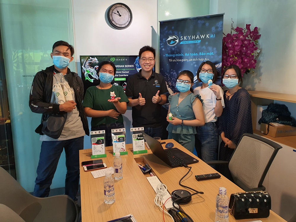 MaxLink và buổi giới thiệu sản phẩm mới tại văn phòng Seagate MaxLink và buổi giới thiệu sản phẩm mới tại văn phòng Seagate