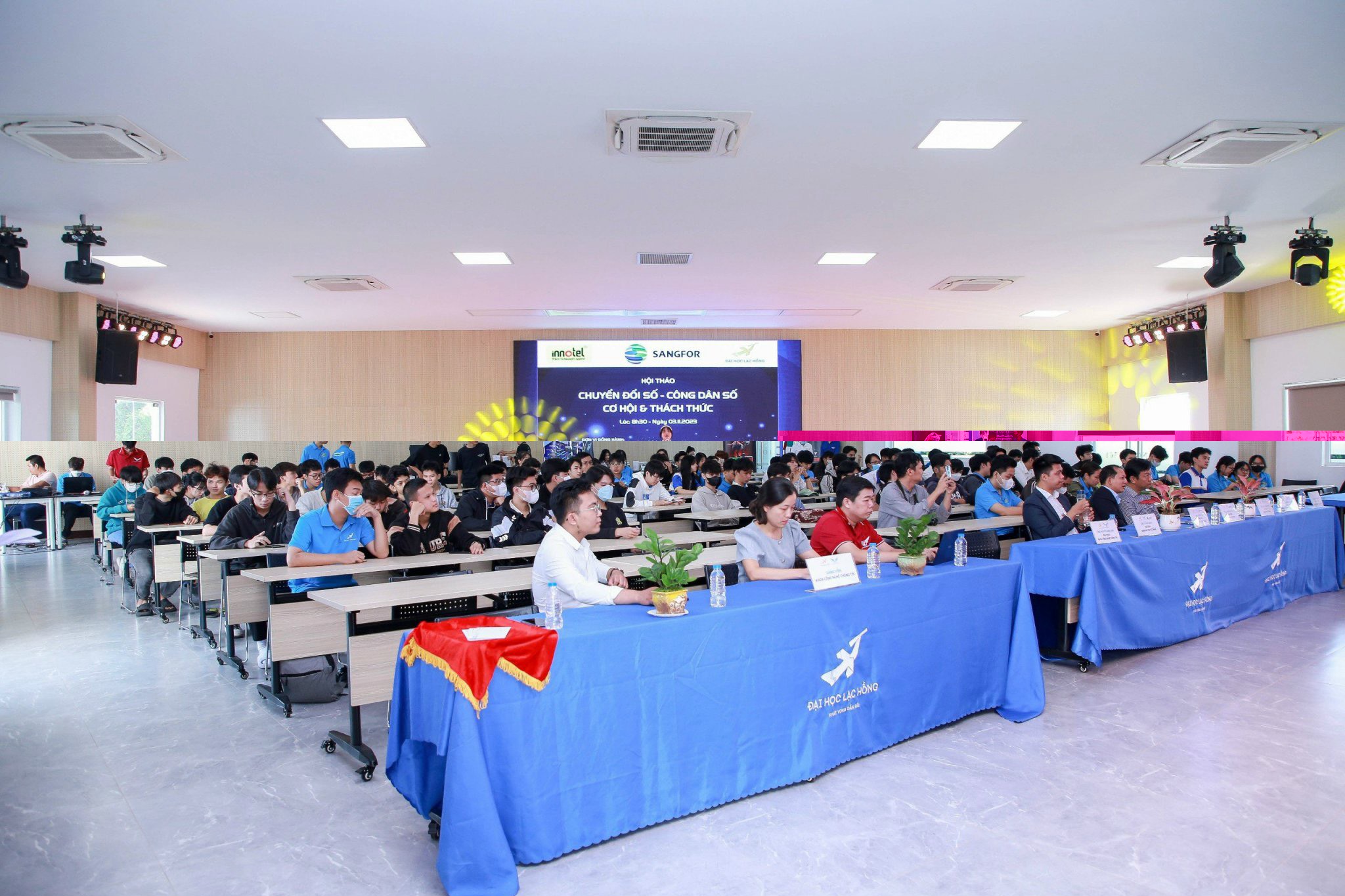 Workshop Chuyển Đổi Số Công Dân Số Cơ Hội và Thách Thức Workshop Chuyển Đổi Số Công Dân Số Cơ Hội và Thách Thức