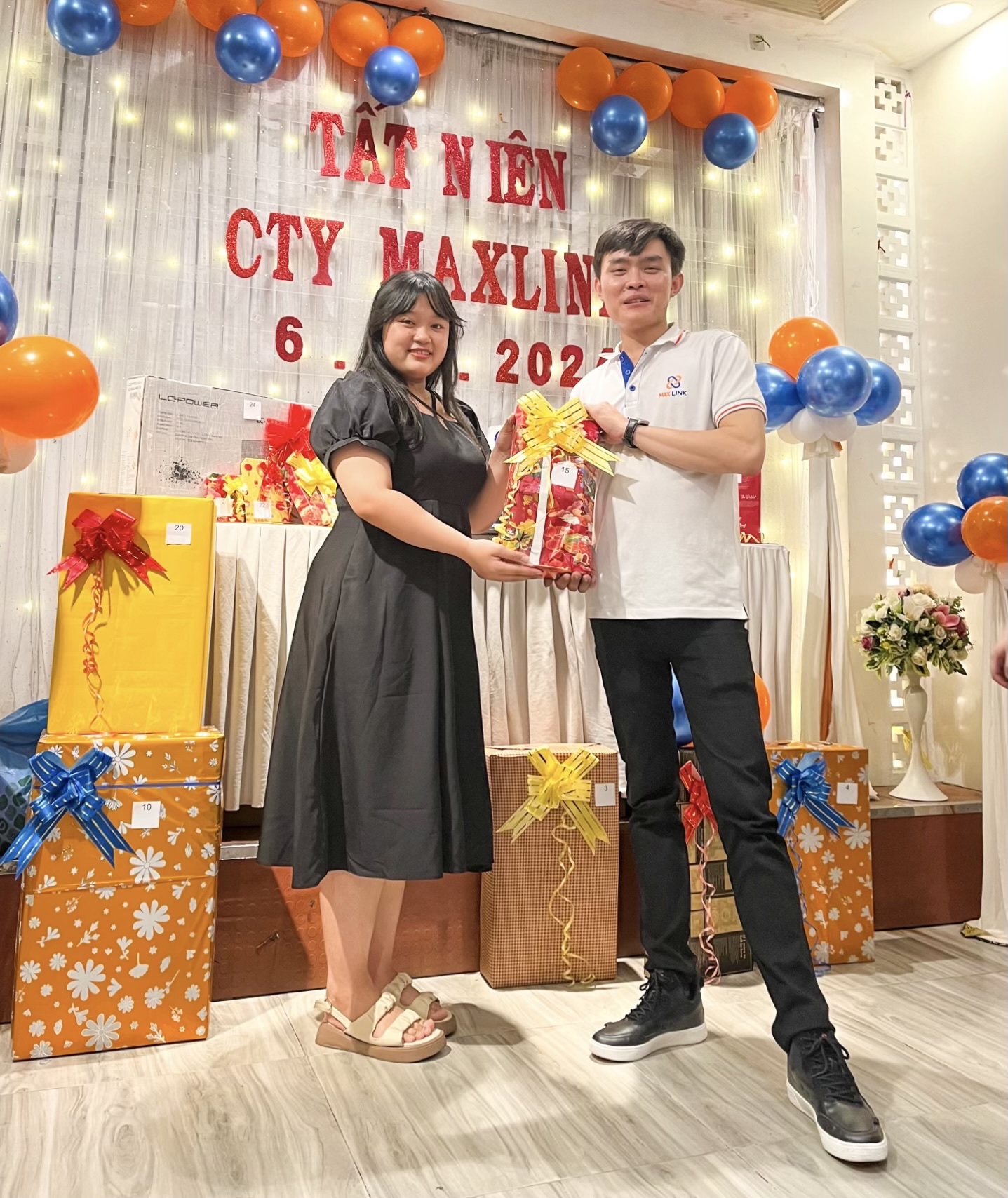 MAXLINK - TẤT NIÊN 2023 MAXLINK - TẤT NIÊN 2023