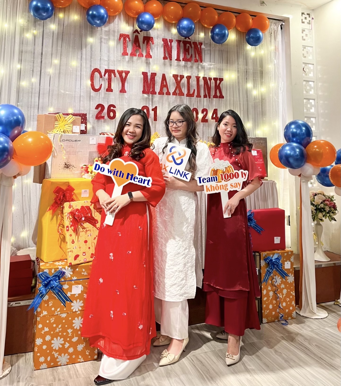 MAXLINK - TẤT NIÊN 2023 MAXLINK - TẤT NIÊN 2023