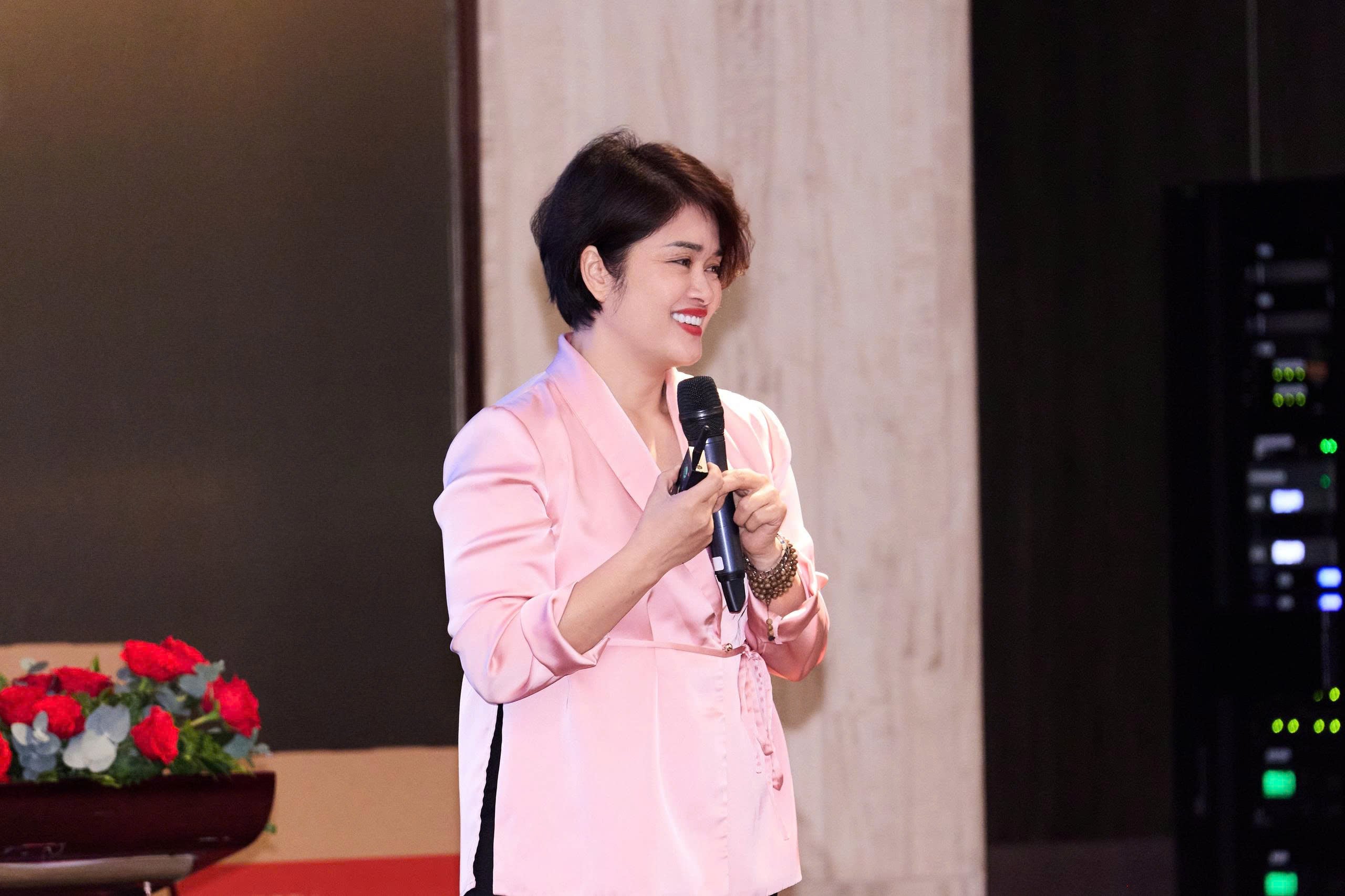 MaxLink Tham Dự Hội Thảo “Sức mạnh hội tụ cùng New Gen AI với AMD” MaxLink Tham Dự Hội Thảo “Sức mạnh hội tụ cùng New Gen AI với AMD”