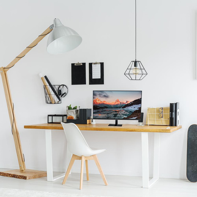 Samsung nâng tầm màn hình máy tính lên một tầm cao mới Samsung nâng tầm màn hình máy tính lên một tầm cao mới