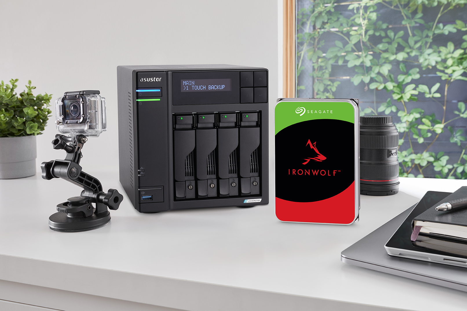 Tăng Cường Mạng Lưới Kinh Doanh Của Bạn Với IronWolf Tăng Cường Mạng Lưới Kinh Doanh Của Bạn Với IronWolf