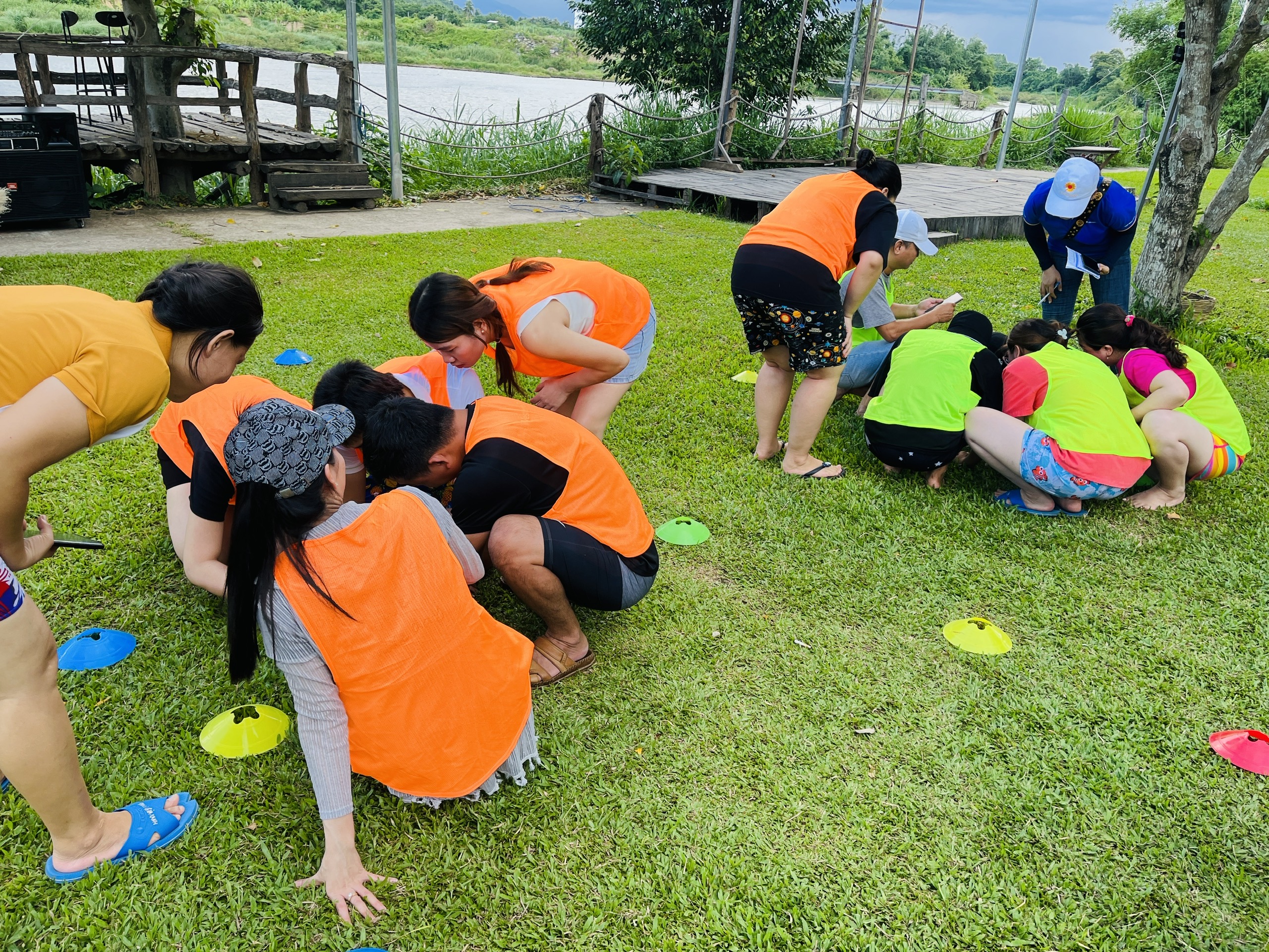 Teambuilding 2023 “TOGETHER WE GROW”: Cùng nhau phát triển Teambuilding 2023 “TOGETHER WE GROW”: Cùng nhau phát triển