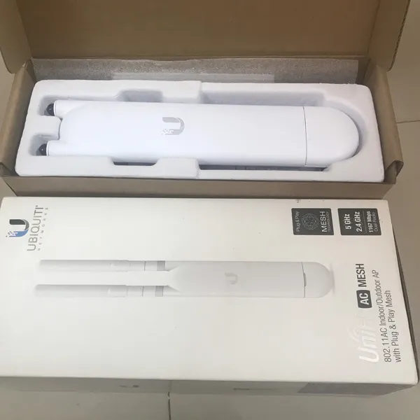 Thiết bị thu phát sóng WiFi - Ubiquiti UniFi® AP-AC-Mesh