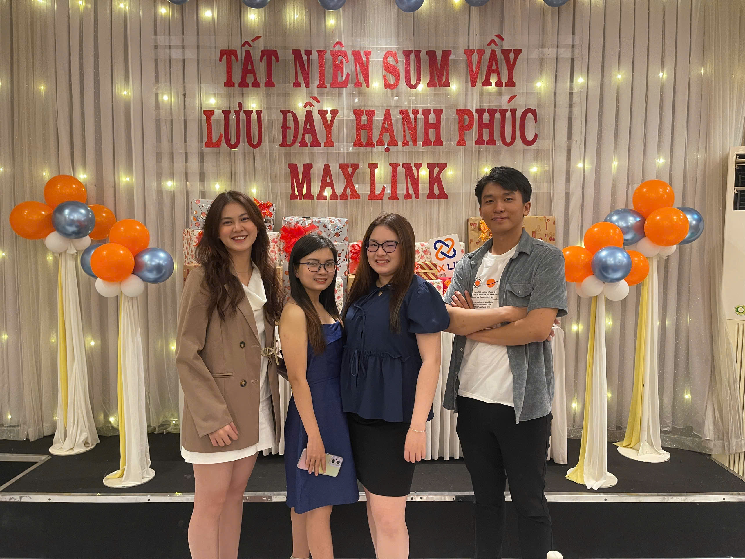 Tiệc Tất Niên 2024 – Tất Niên Sum Vầy Lưu Đầy Hạnh Phúc Tiệc Tất Niên 2024 – Tất Niên Sum Vầy Lưu Đầy Hạnh Phúc