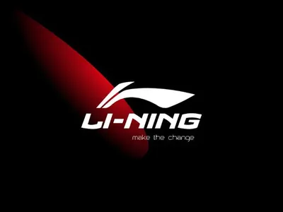 Top 5 vợt cầu lông Lining công thủ toàn diện đáng mua nhất 