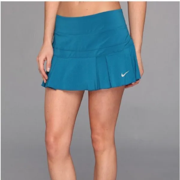 Chiếc váy Nike làm khổ các tay vợt nữ ở Wimbledon 2016  Tuổi Trẻ Online