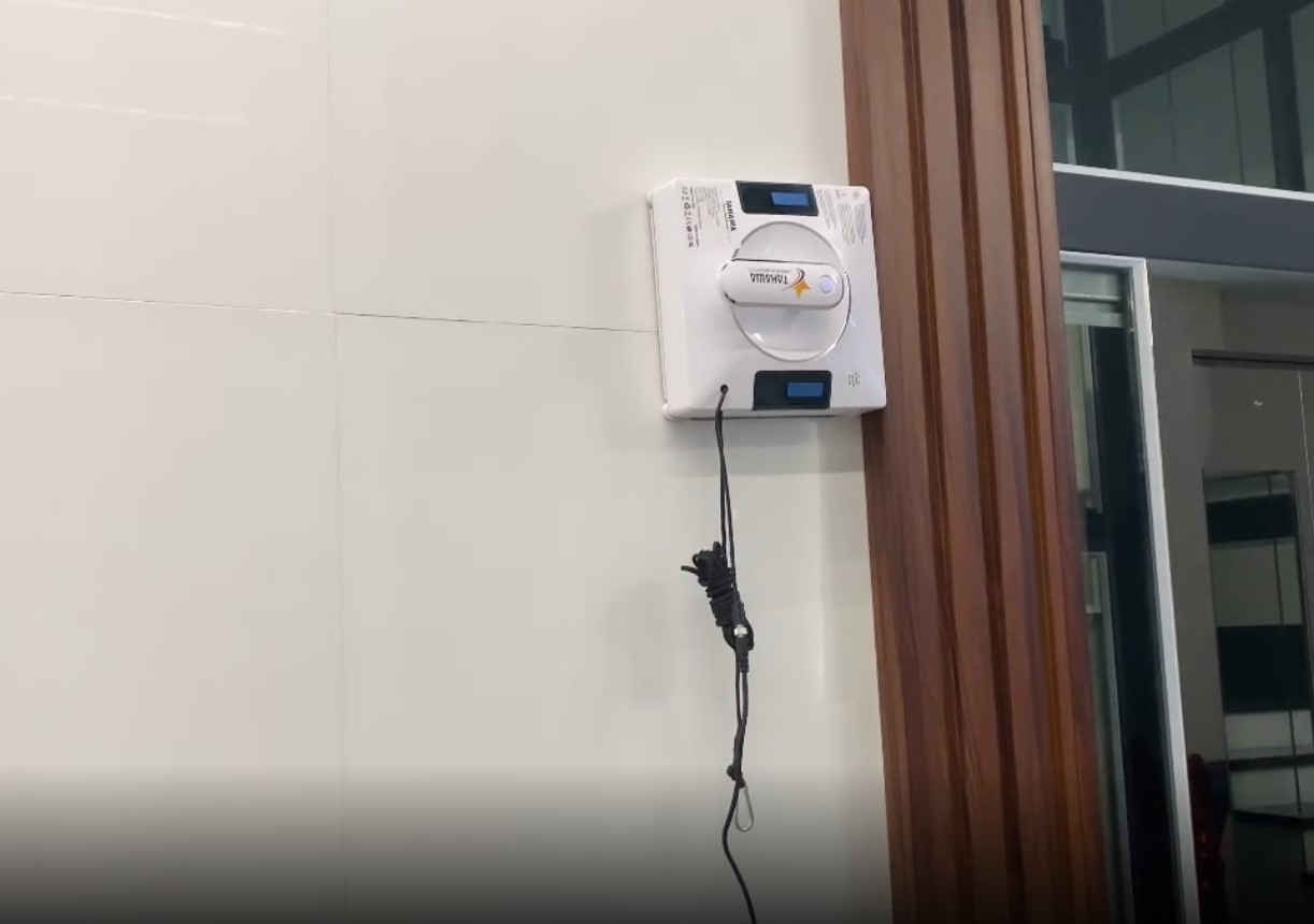 Lợi ích nổi bật khi sử dụng robot lau kính gia đình Lợi ích nổi bật khi sử dụng robot lau kính gia đình