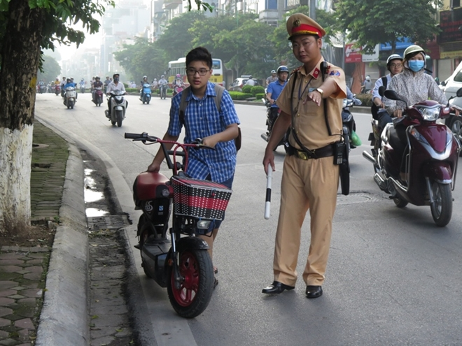 Ở Việt Nam Bao Nhiêu Tuổi Được Đi Xe Đạp Điện? Ở Việt Nam Bao Nhiêu Tuổi Được Đi Xe Đạp Điện?