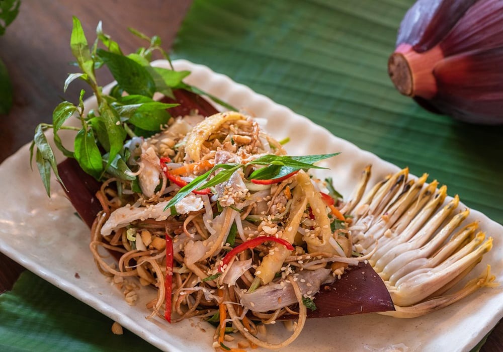 Bắp chuối – Nguyên liệu độc đáo cho món nộm (gỏi) mùa hè Bắp chuối – Nguyên liệu độc đáo cho món nộm (gỏi) mùa hè