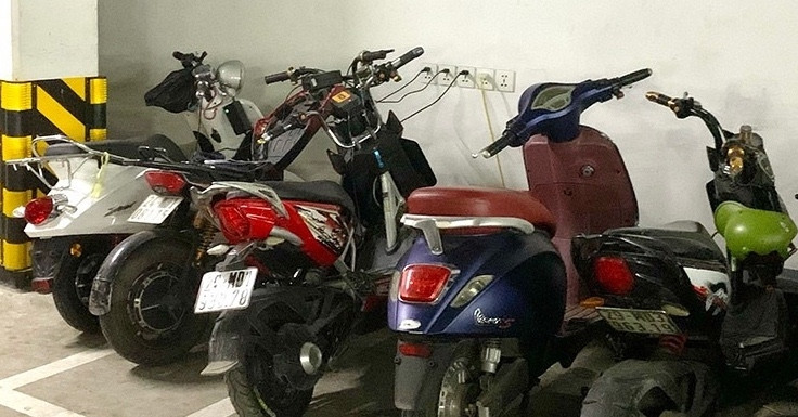 Có Nên Sạc Xe Điện Qua Đêm Hay Không? Những Bí Mật Bạn Cần Biết!