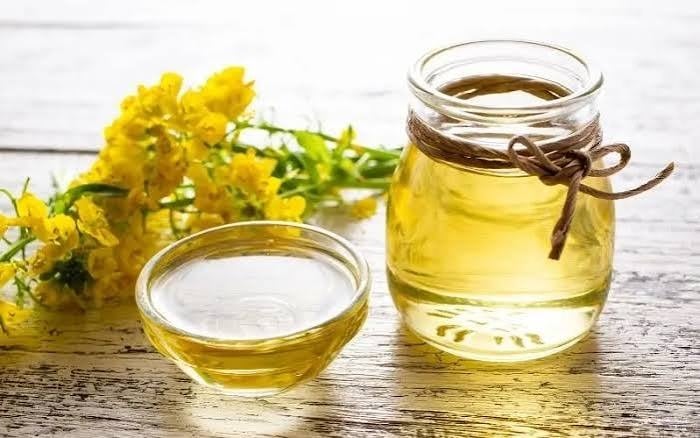 Tác hại của dầu hạt cải mà người dùng cần biết Tác hại của dầu hạt cải mà người dùng cần biết