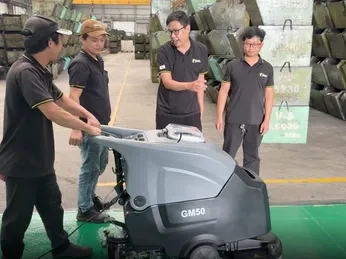 Tahawa Bàn Giao Máy Chà Sàn Công Nghiệp TH-GM50 Cho Công Ty TNHH VIET-SCREW