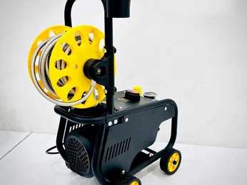 Mua máy rửa xe áp lực cao cần lưu ý những gì? Hướng dẫn chi tiết từ A–Z để chọn đúng ngay từ đầu