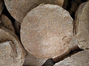 Bánh dầu đậu phộng dùng để làm gì?