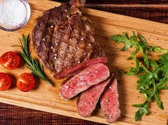 Dầu Ô Liu Kỵ Với Thực Phẩm Nào? Những Kết Hợp Cần Tránh Để Đảm Bảo Sức Khỏe