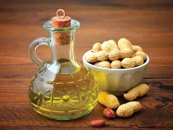 So Sánh Các Loại Dầu Ăn Phổ Biến: Chọn Dầu Đúng Cách Để Bảo Vệ Sức Khỏe Gia Đình